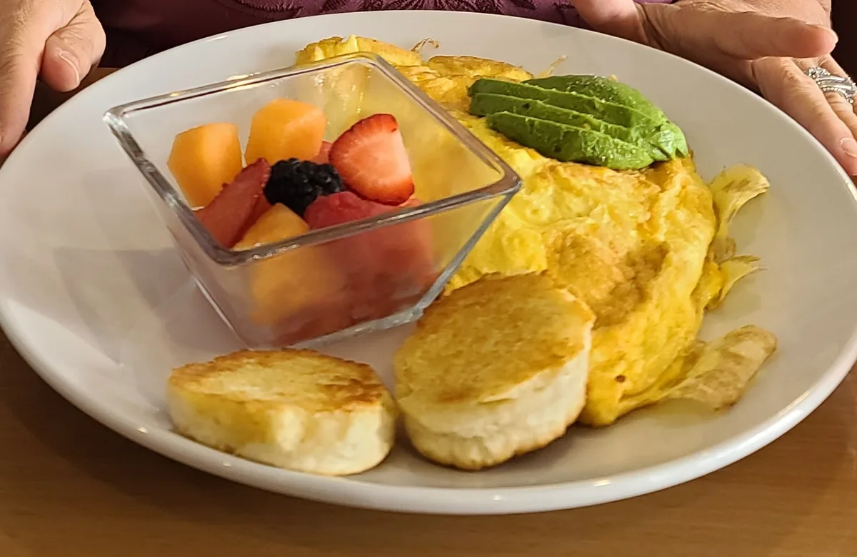 New Day Cafe Brunch House: Restaurant Food And Dining Photo