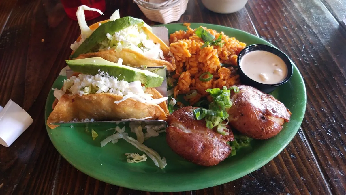 Loco Patron: Restaurant Food And Dining Photo