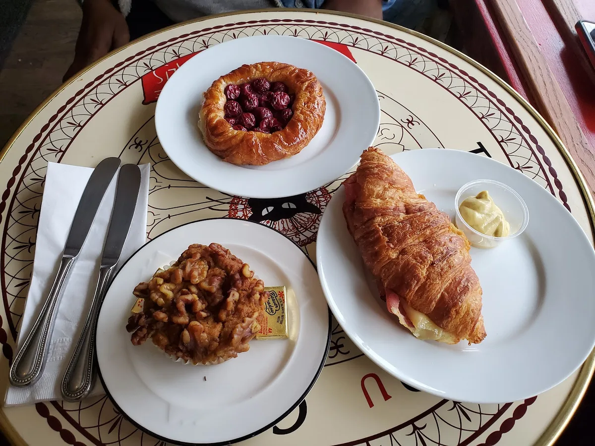 Antoinette's Patisserie: Restaurant Photograph