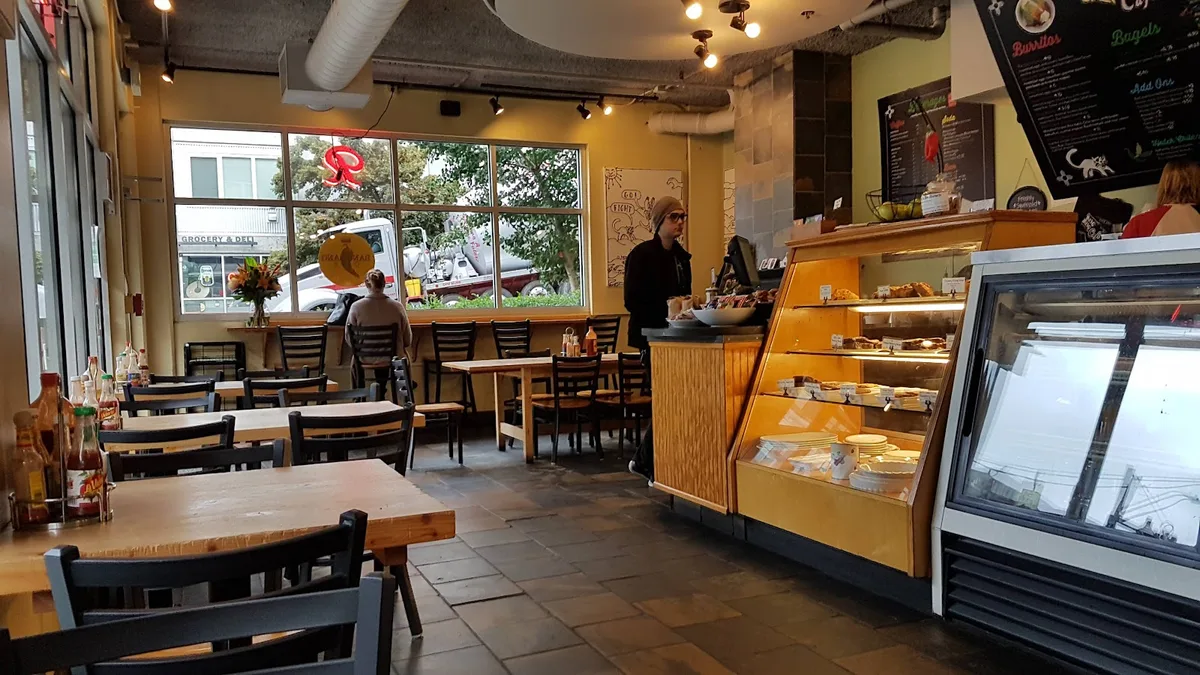 Bang Bang Cafe: Restaurant Photograph