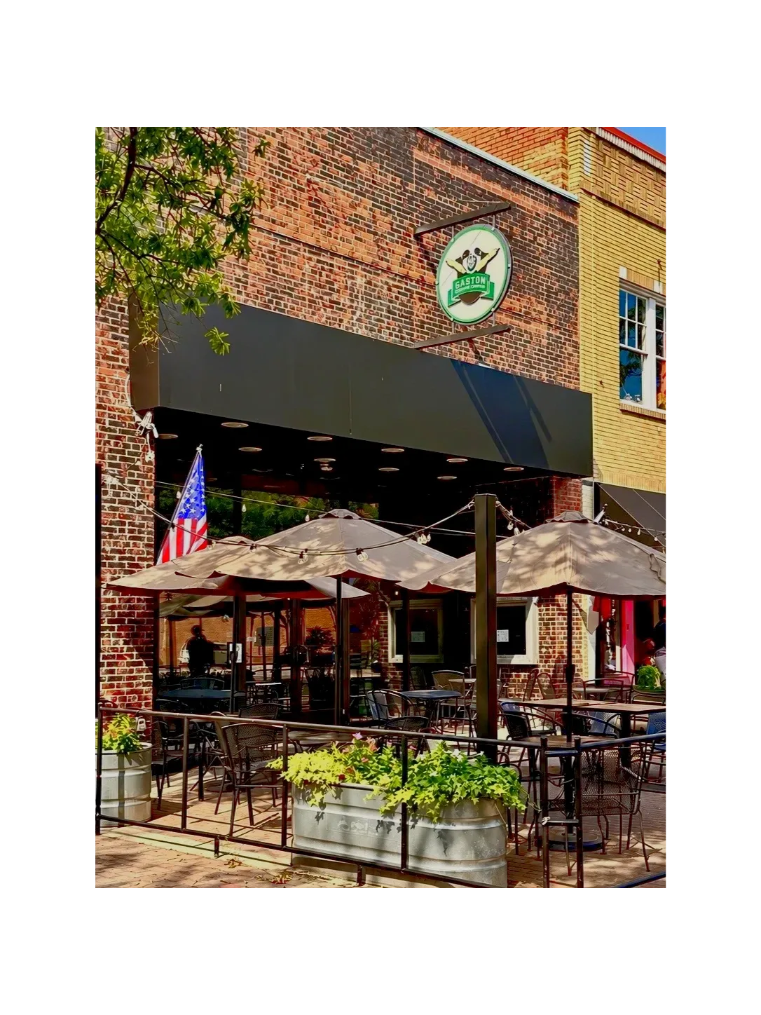 Gaston Brewing Company: Restaurant Photograph