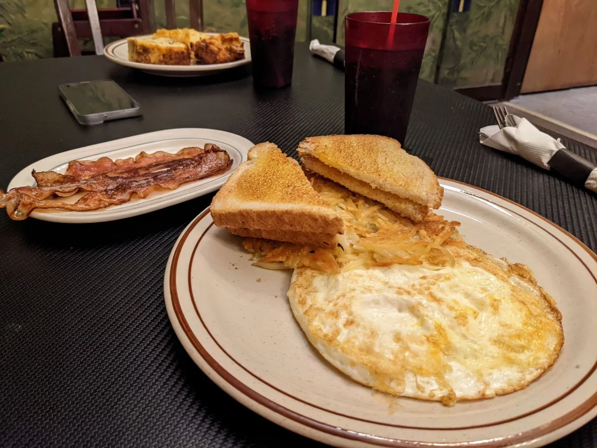 Enchanted Café: Restaurant Photograph