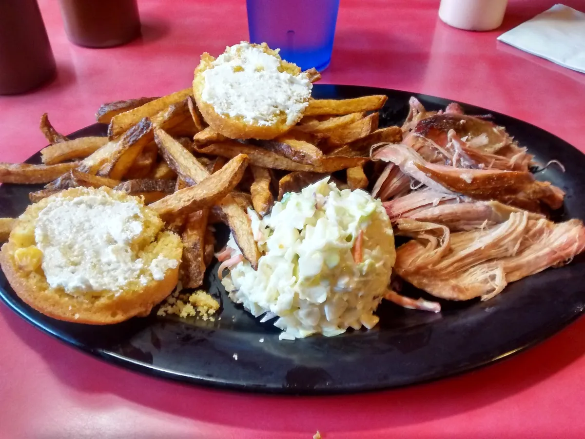 Hole in the Wall BBQ: Restaurant Food And Dining Photo