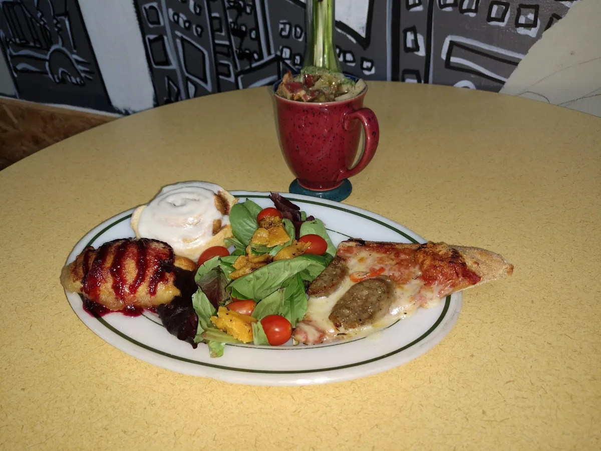 Table Grace Cafe: Restaurant Food And Dining Photo