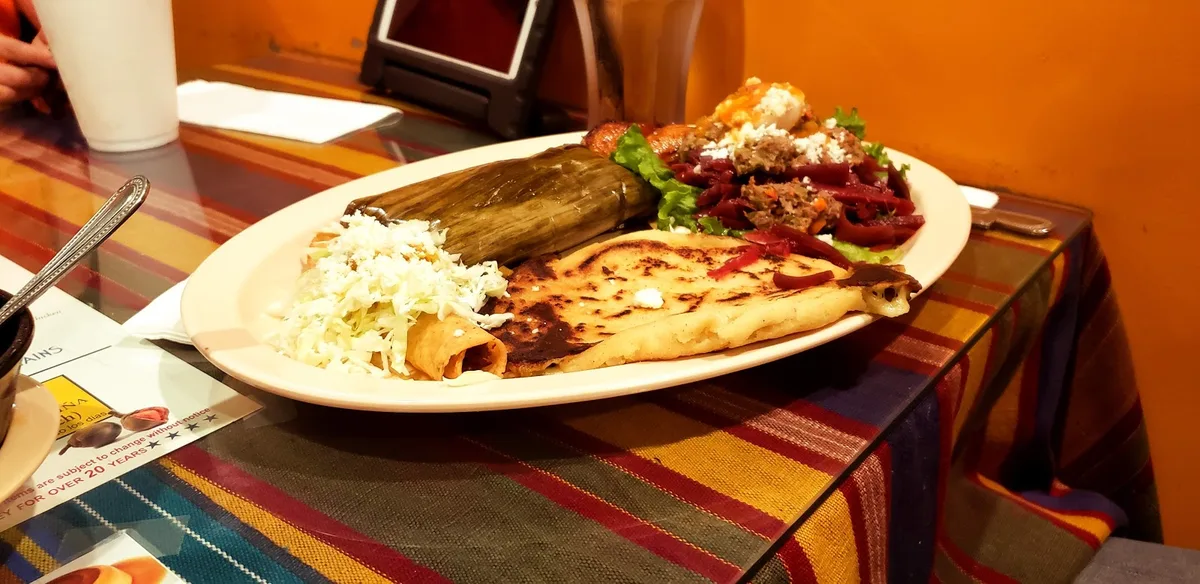 Guasalmex Restaurant: Restaurant Food And Dining Photo