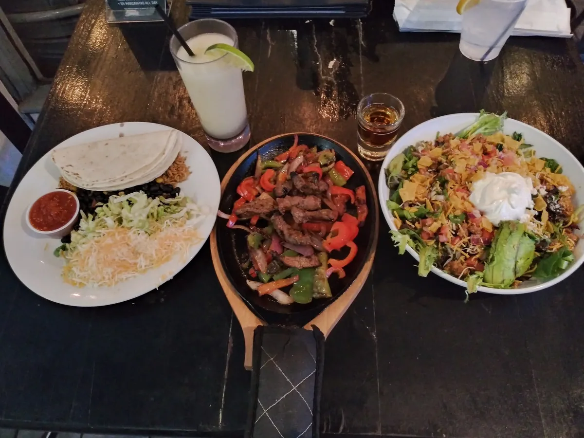 Colley Cantina: Restaurant Food And Dining Photo
