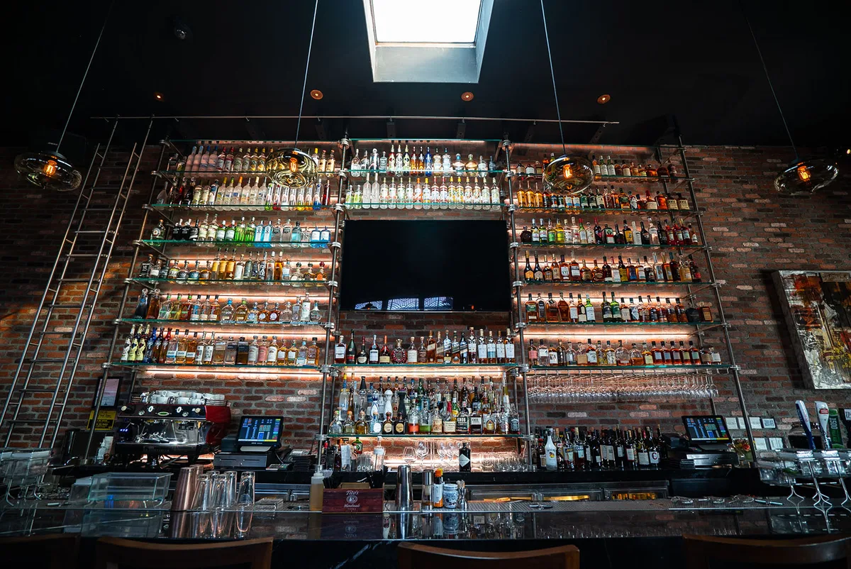 Della Terra: Restaurant Photograph