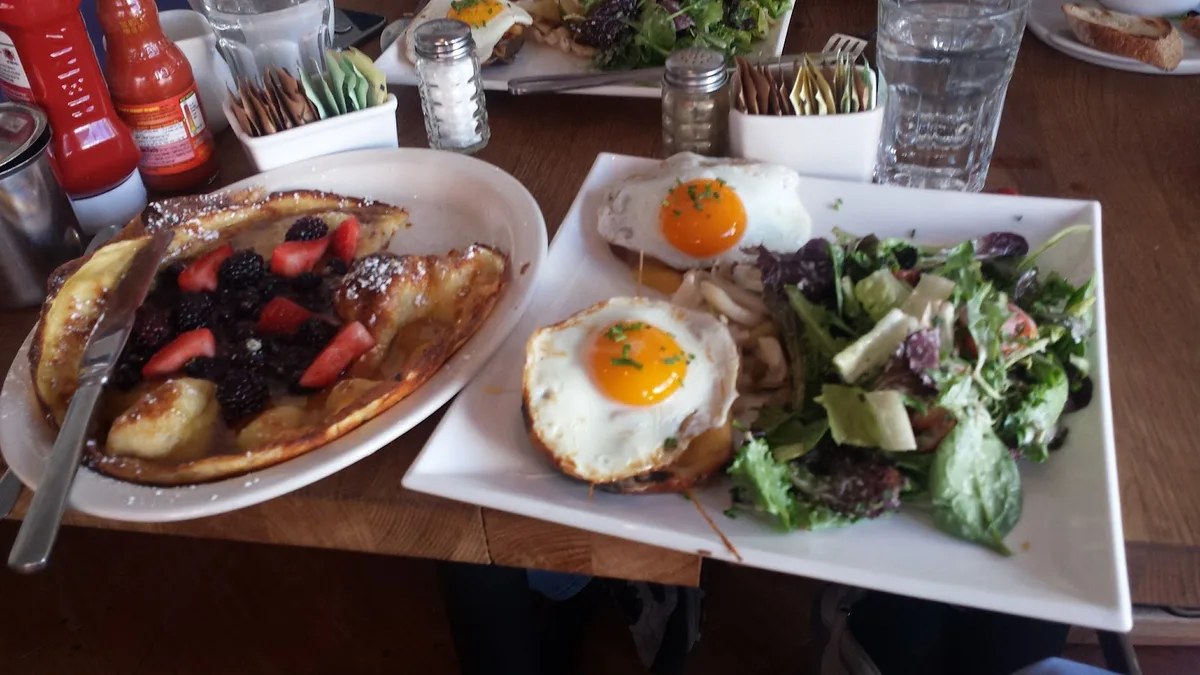 The Dutch: Restaurant Photograph