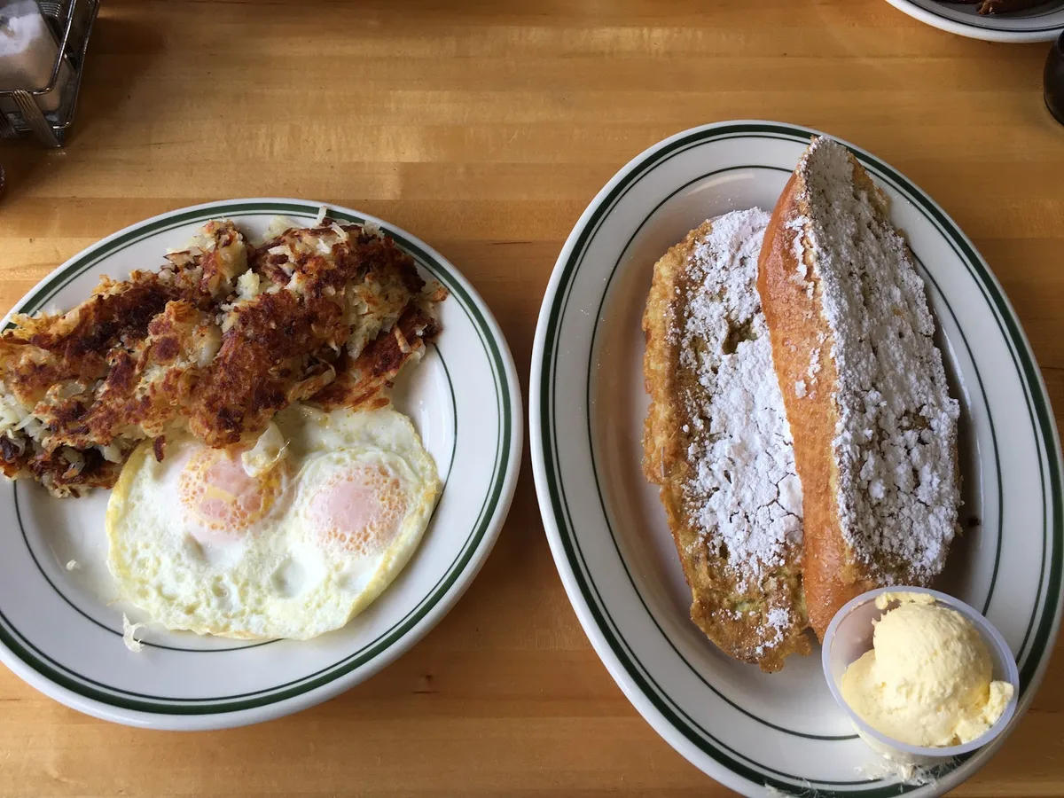 Carol's Restaurant: Restaurant Food And Dining Photo