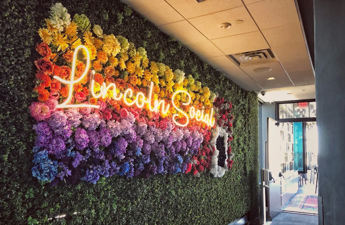 Lincoln Social Rooftop: Restaurant Food And Dining Photo