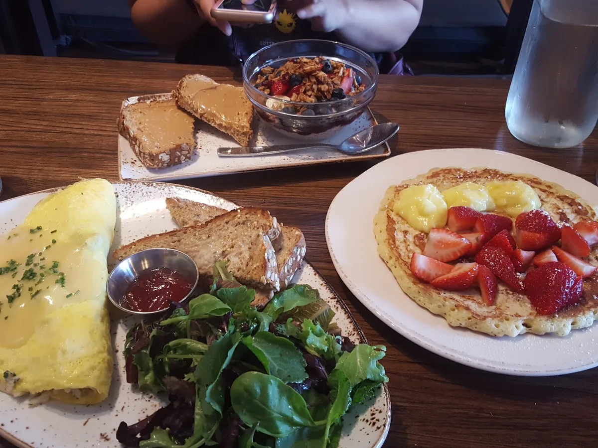 First Watch: Restaurant Photograph