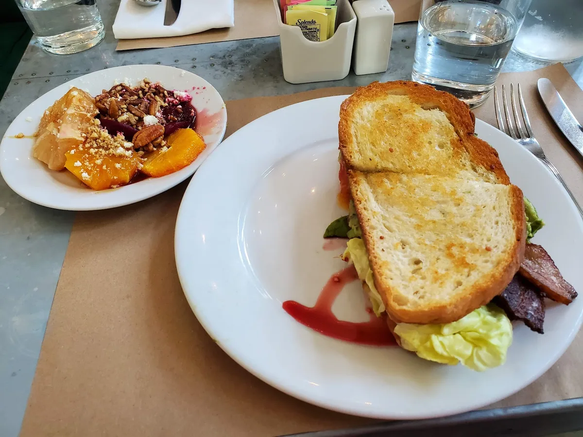 Kitchen No. 324: Restaurant Food And Dining Photo