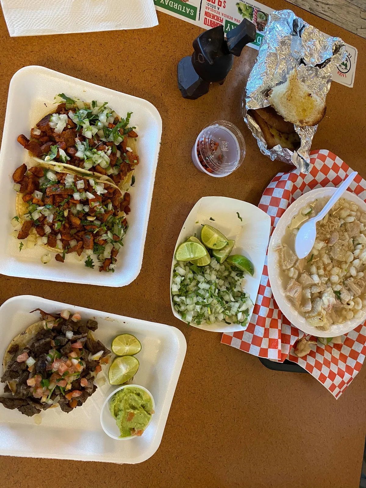 Tacos La Cabeza: Restaurant Food And Dining Photo