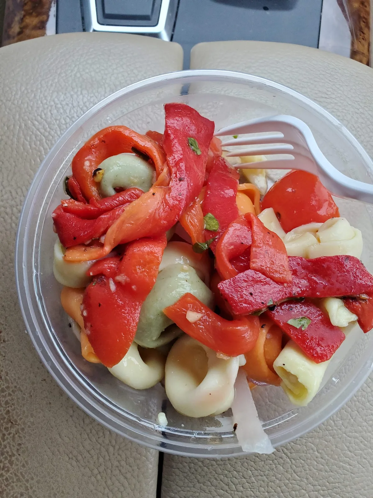 Fradeli's: Restaurant Food And Dining Photo