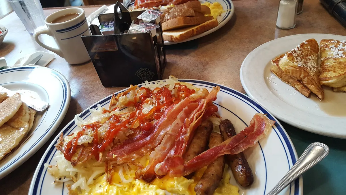 Reynolds Garden Cafe: Restaurant Food And Dining Photo