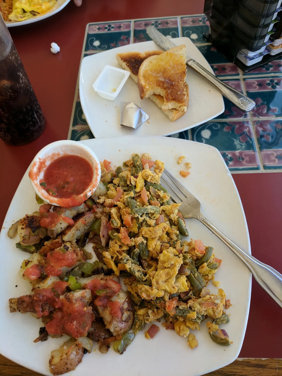 Foxy's Landing & Restaurant: Restaurant Food And Dining Photo