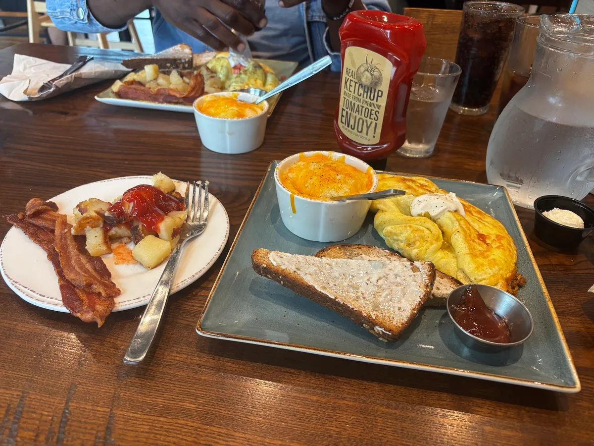 First Watch: Restaurant Photograph