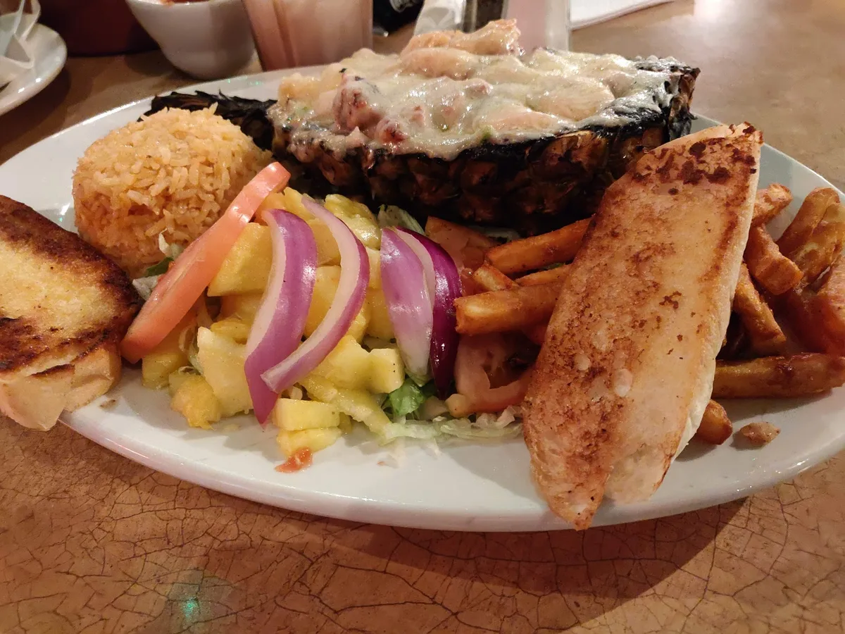 Guaca Maya: Restaurant Food And Dining Photo