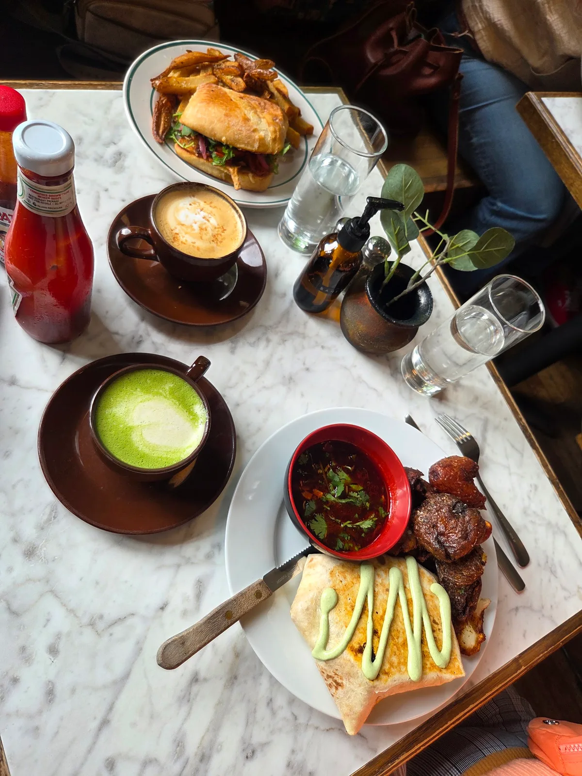 Uncle Wolfie's Breakfast Tavern: Restaurant Photograph
