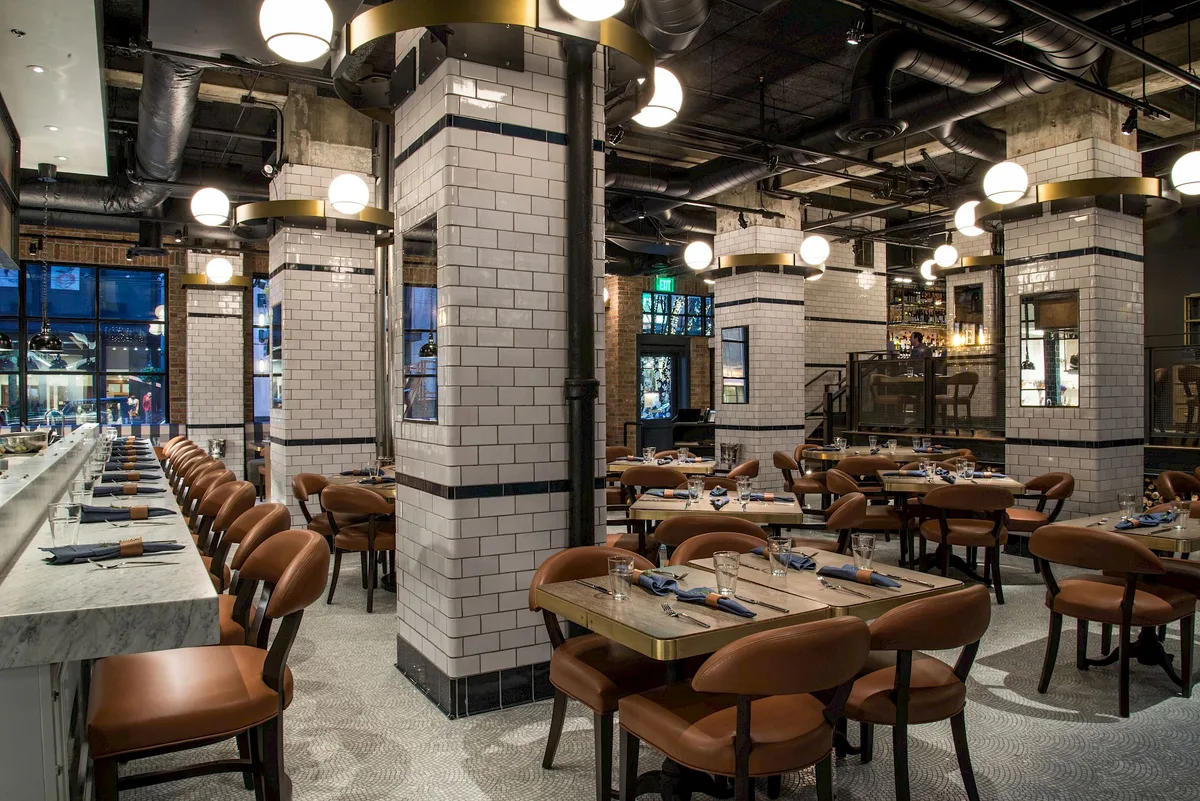 Rider: Restaurant Photograph