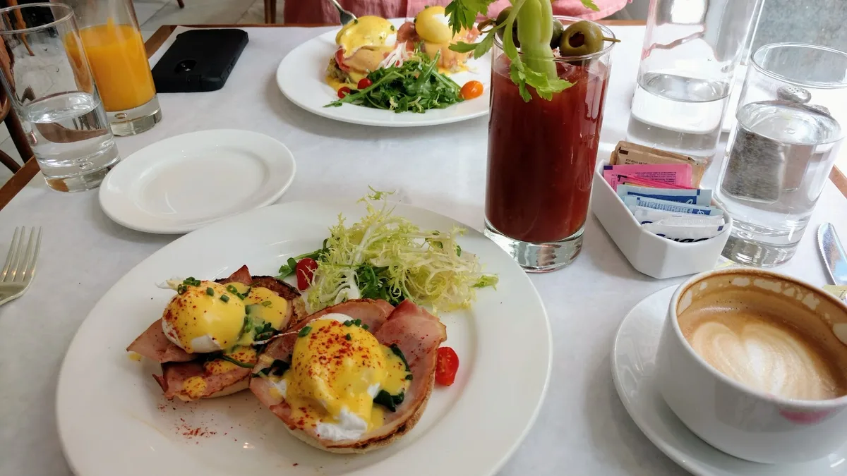 Bottega Louie Downtown: Restaurant Photograph