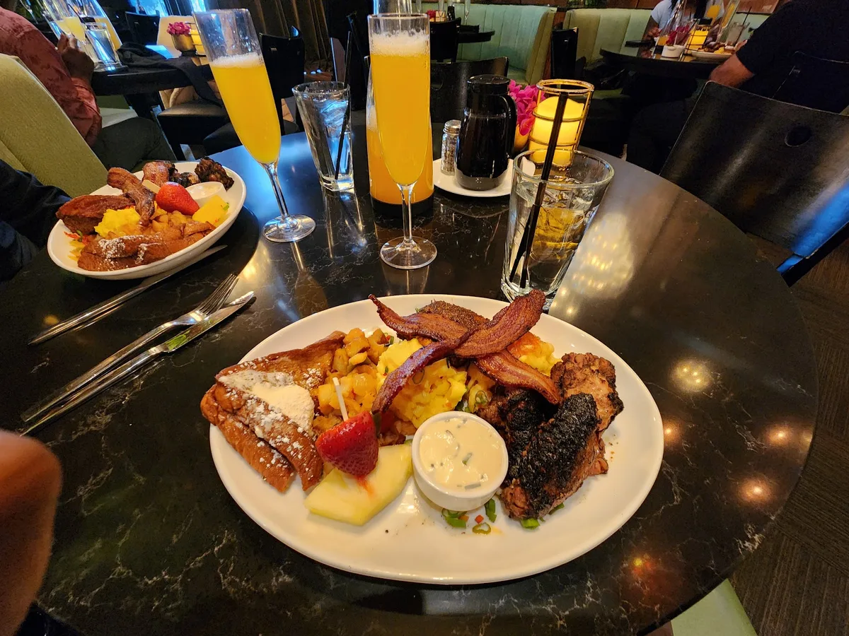 The Park at 14th: Restaurant Photograph