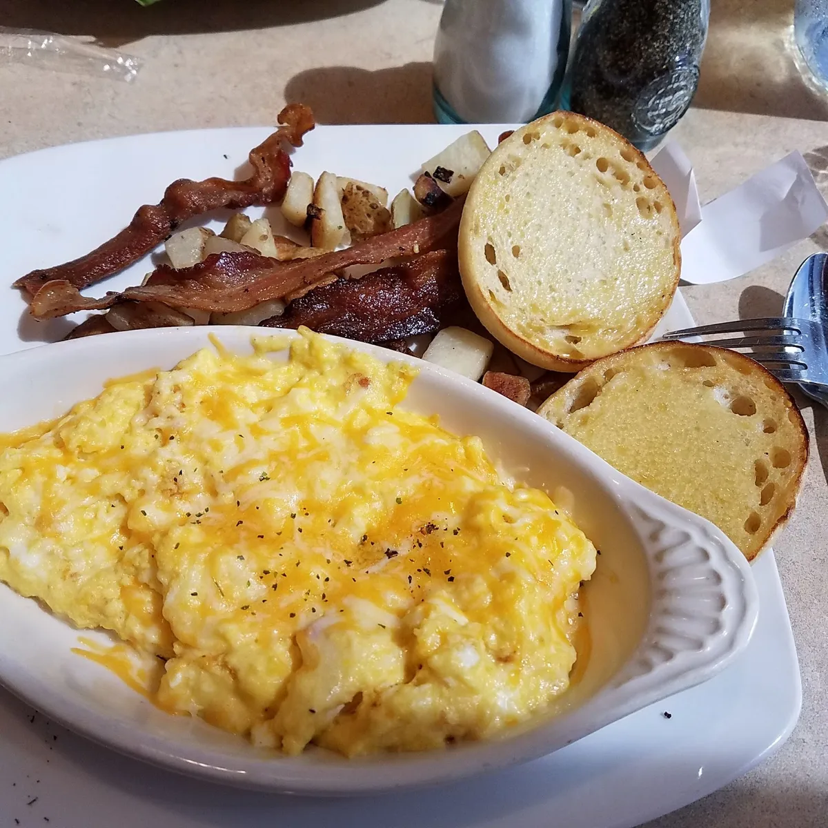 Chicken Run: Restaurant Food And Dining Photo
