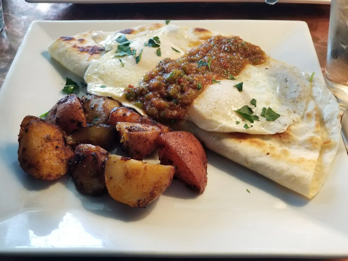 Kitchen: Restaurant Food And Dining Photo