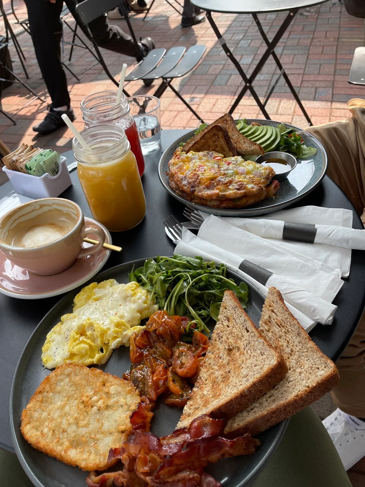 The Order: Restaurant Photograph