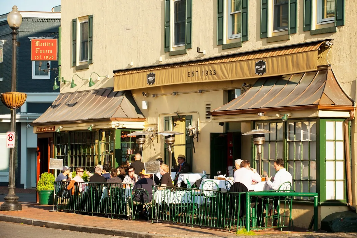 Martin's Tavern: Restaurant Photograph