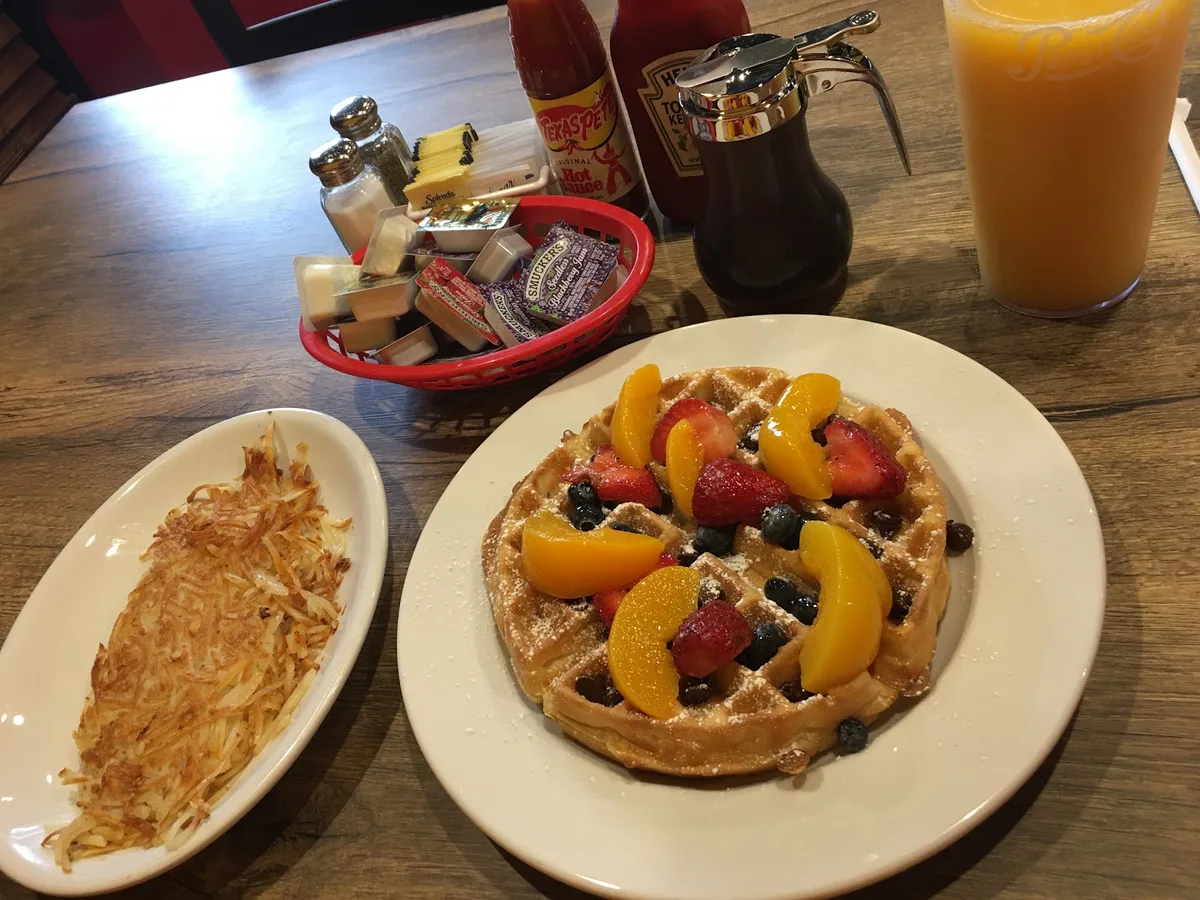 Bagner & Alexa’s Breakfast & Lunch: Restaurant Photograph