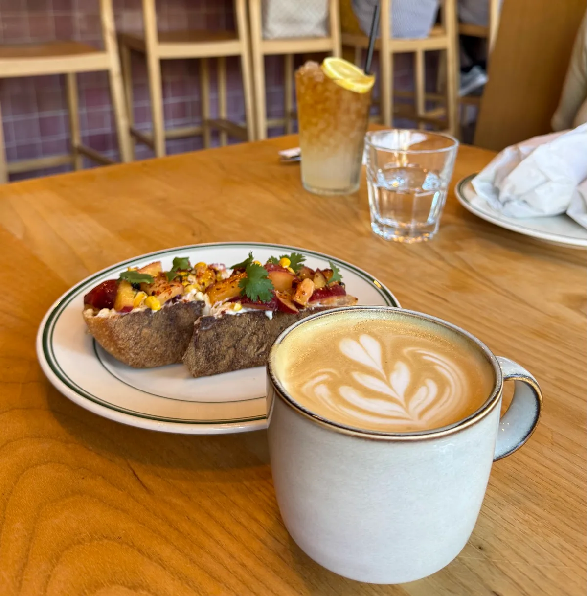 Wingen Bakery & Restaurant: Restaurant Photograph