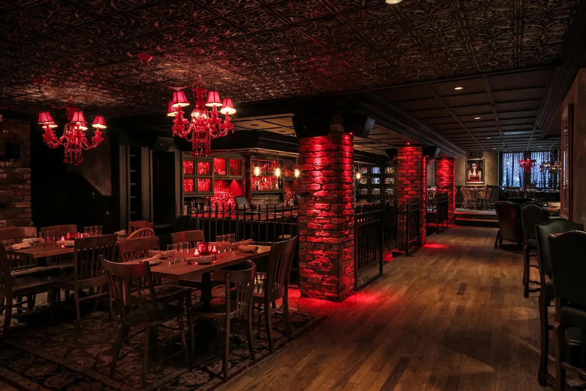 Lolita Back Bay: Restaurant Photograph