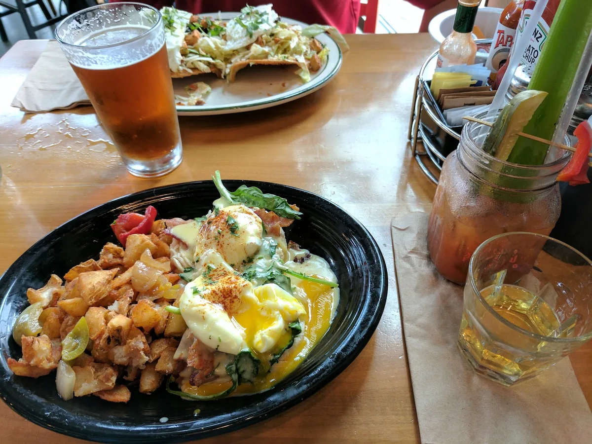 Mama's Comfort Food & Cocktails: Restaurant Photograph