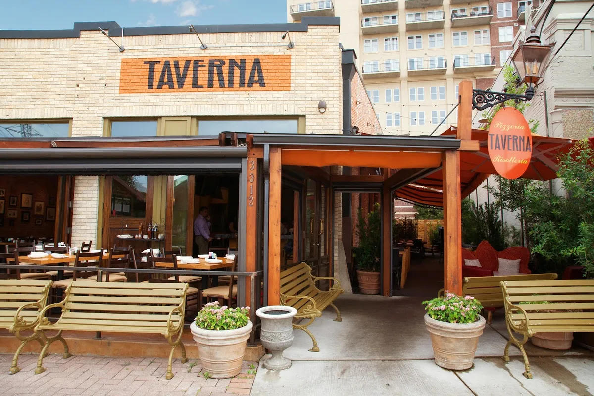 Taverna (Dallas): Restaurant Photograph