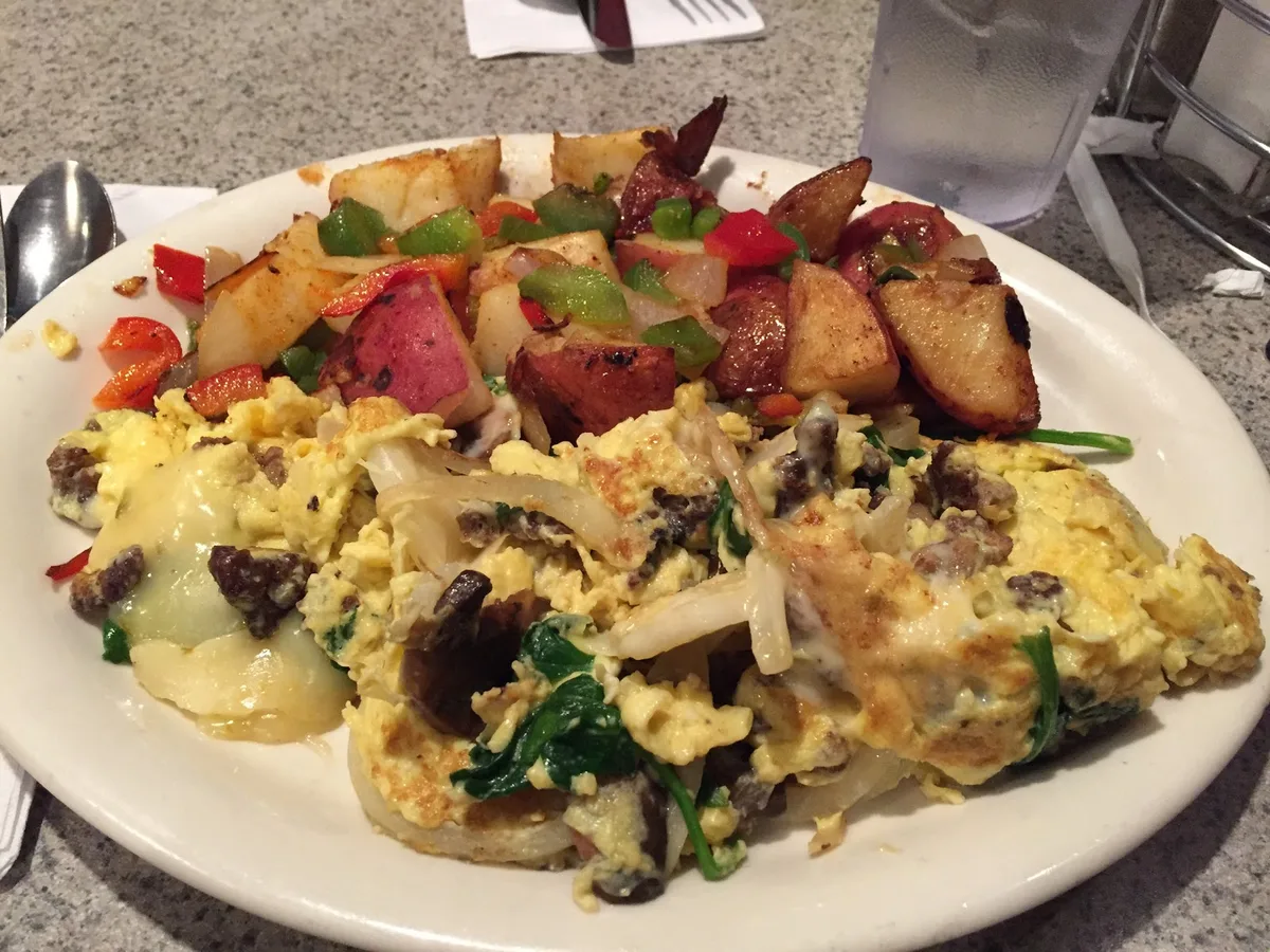 Dino's Family Restaurant: Restaurant Food And Dining Photo
