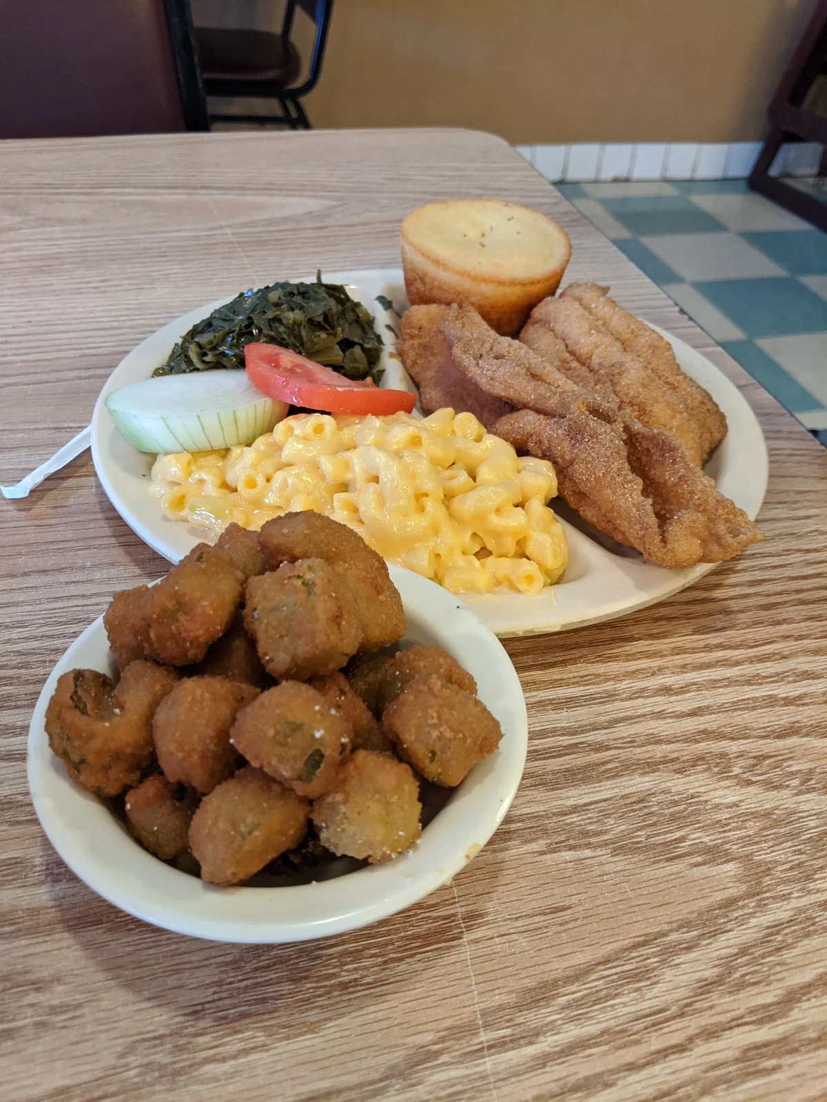 G's Country Kitchen: Restaurant Food And Dining Photo
