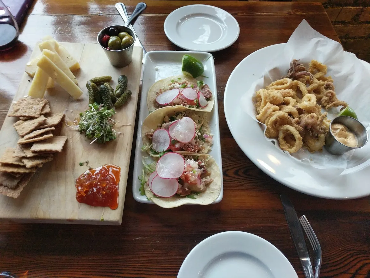 Eat Street Social: Restaurant Food And Dining Photo