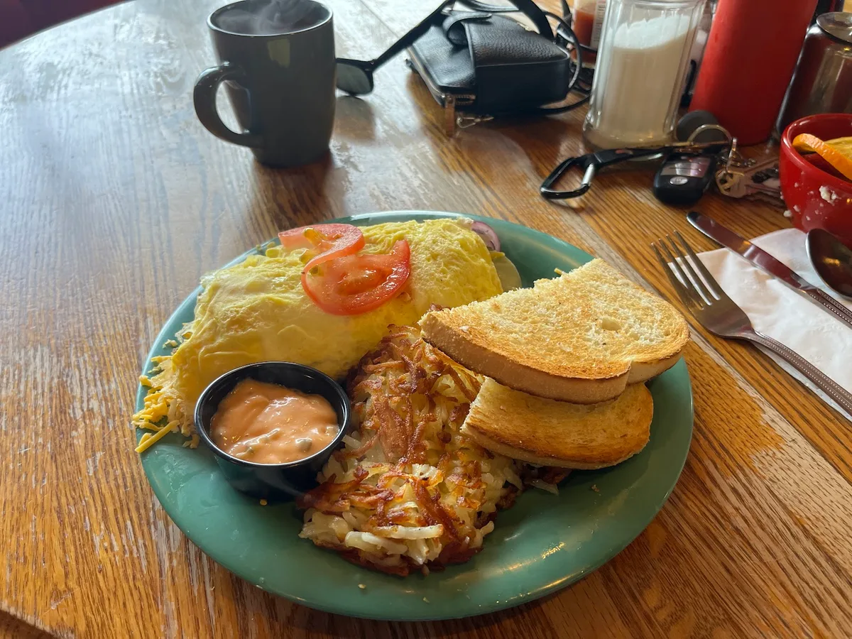 Squeeze In · Restaurant Photo From Google Maps