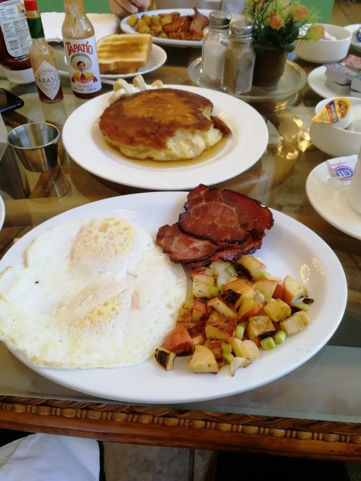 The Tree House: Restaurant Food And Dining Photo