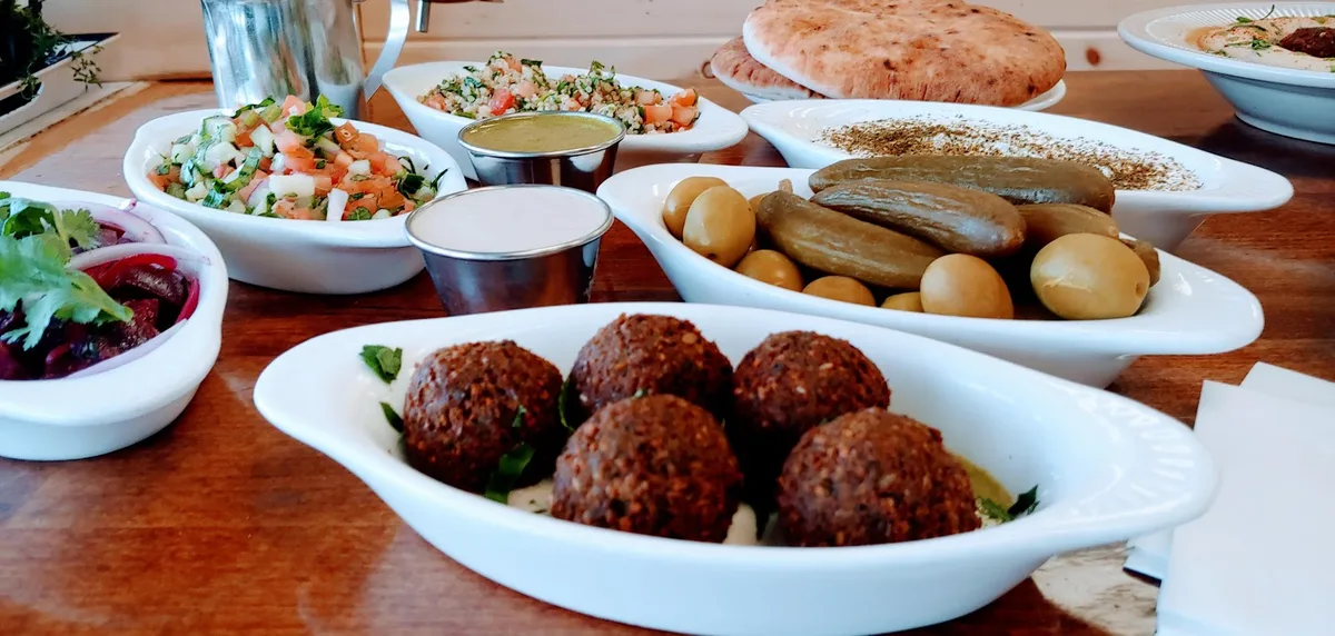 Falafel Place: Restaurant Food And Dining Photo