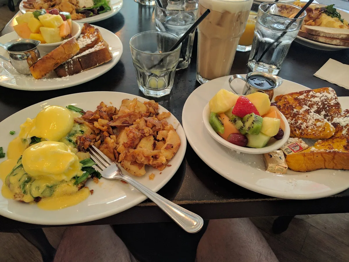 The Front Porch Cafe: Restaurant Photograph