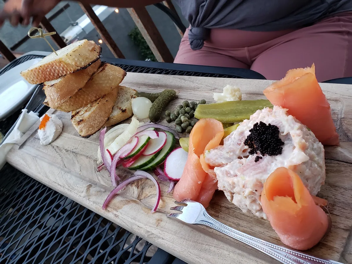 Brasserie Saint James: Restaurant Food And Dining Photo