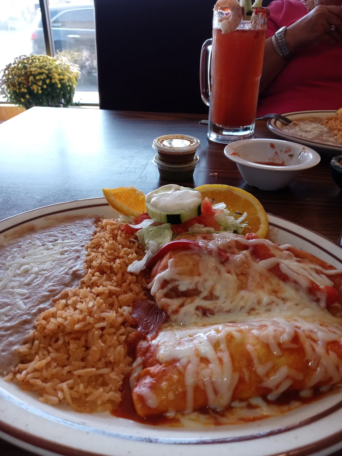 Robles Mexican Grill and Taqueria: Restaurant Food And Dining Photo