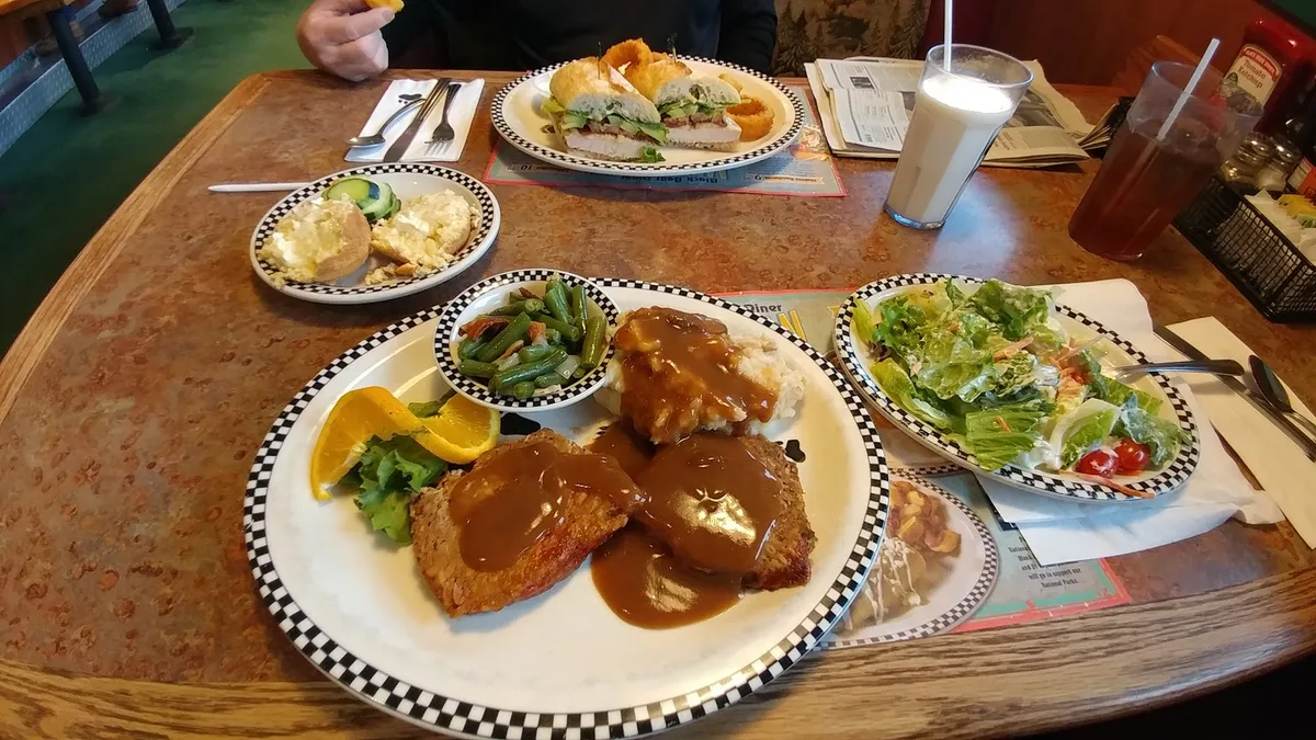 Black Bear Diner Salinas: Restaurant Food And Dining Photo