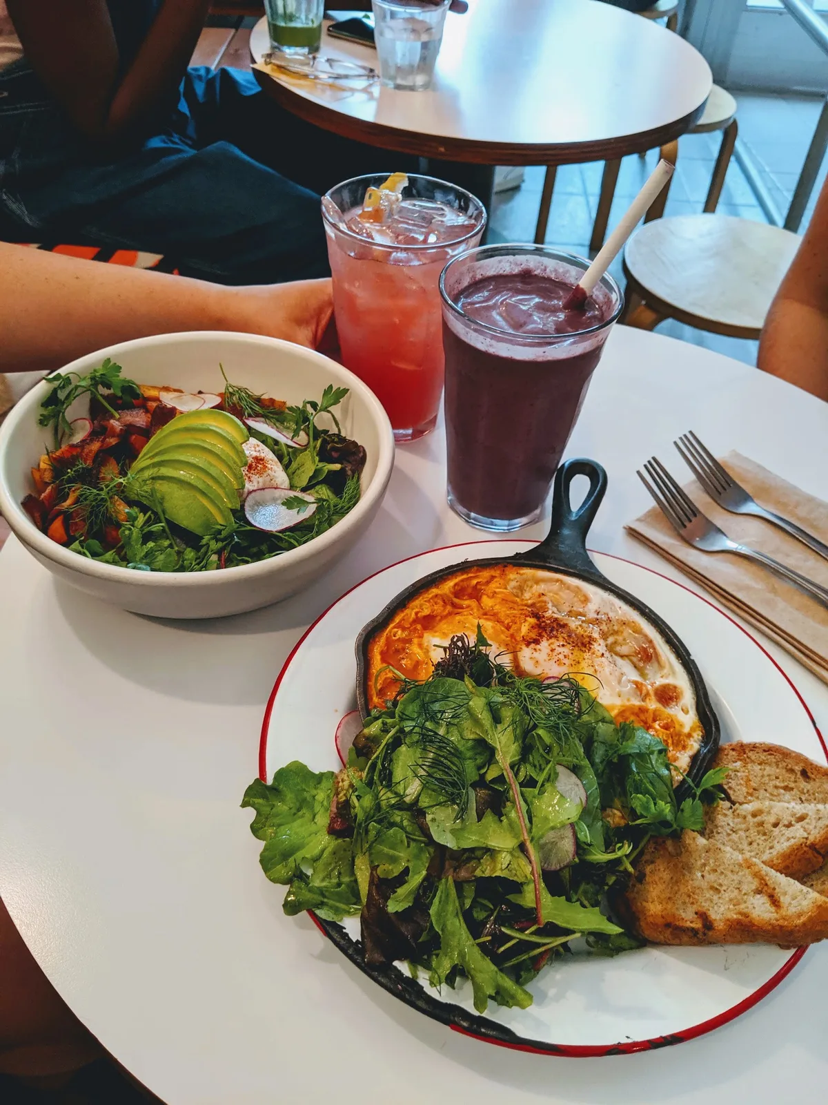 Honey Hi: Restaurant Photograph
