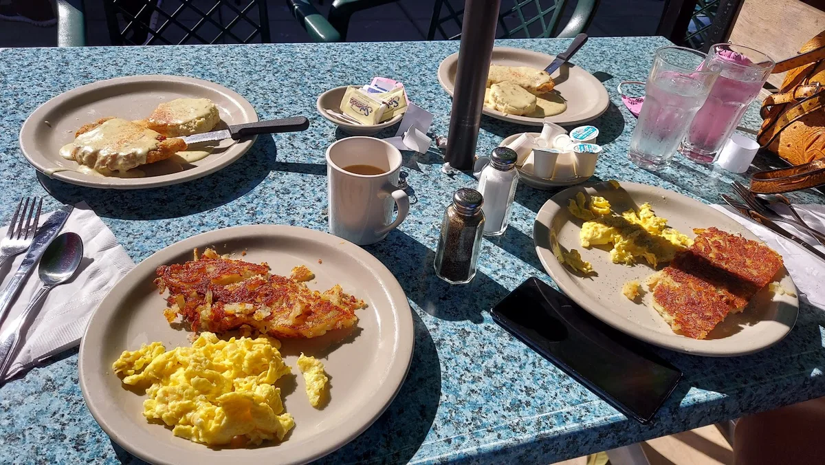 Bill's Cafe: Restaurant Photograph