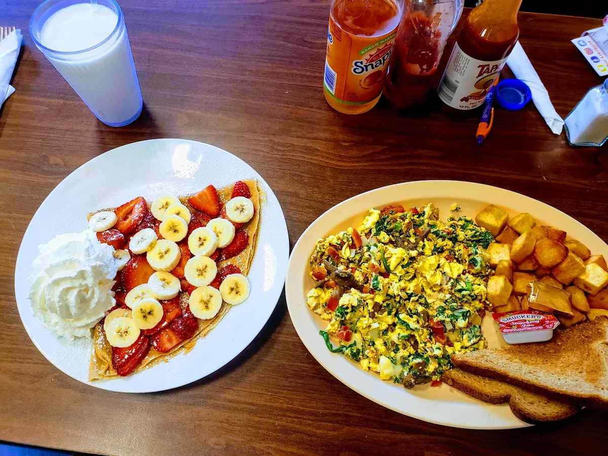 K's Crepes & Cafe: Restaurant Food And Dining Photo