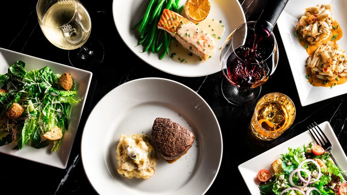 Del Frisco's Double Eagle Steakhouse: Restaurant Food And Dining Photo