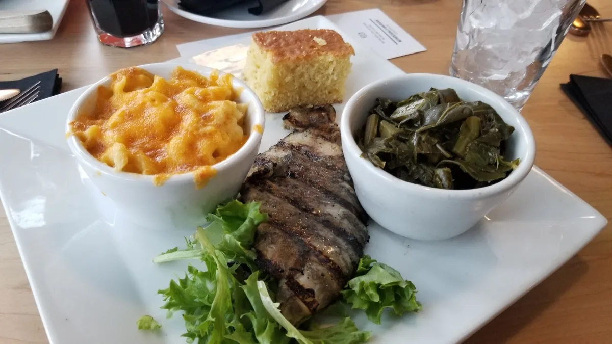 Forty Acres Soul Kitchen: Restaurant Food And Dining Photo